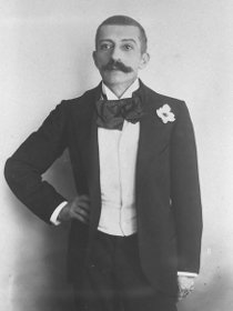 [Pierre Loti en civil] / Consulter le doucment sur Gallica