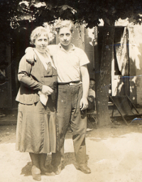 Madame Francis Jammes et son fils Michel  / Association Francis Jammes Orthez