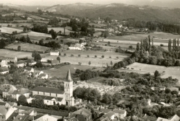 Vue aérienne de Tournay / Fonds Association F. Jammes Orthez